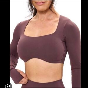 Long Sleeve Curve Crop in Smoked Cherry